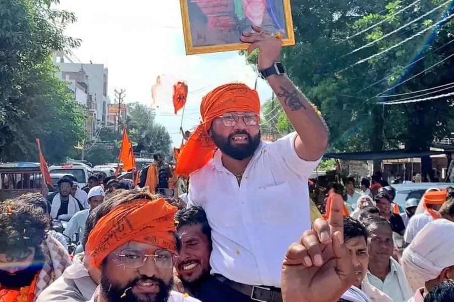 Rape accused released on bail welcomed with garlands in Uttar Pradesh; video goes viral