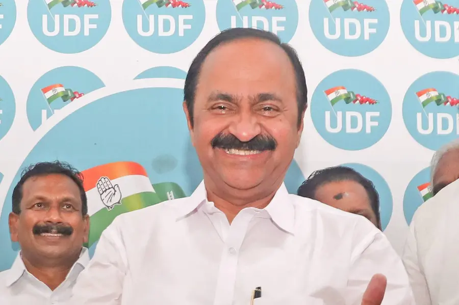 അനിൽകുമാറിന് റവന്യൂ, സണ്ണി ജോസഫിന് വൈദ്യുതിയെന്ന് സൂചന; വകുപ്പുവിഭജനം പൂർത്തിയാക്കി പട്ടിക കെെമാറി