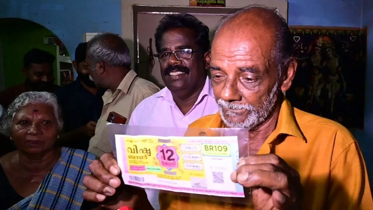 Ponnan with Kerala Vishu Bumper BR-109 winning ticket