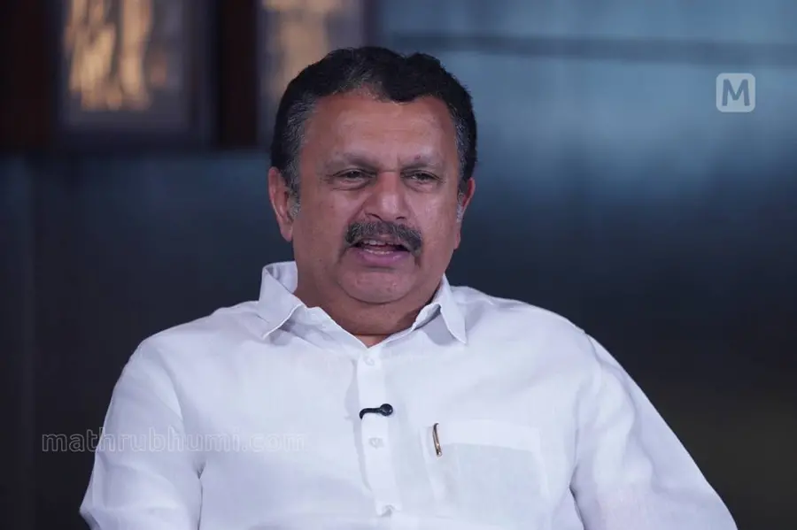 K MURALEEDHARAN