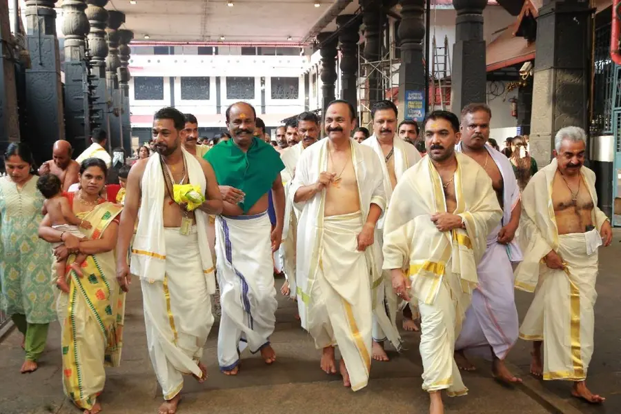 മുഖ്യമന്ത്രിയുടെ ഗുരുവായൂർ സന്ദർശനം;ഭക്തരെ ബുദ്ധിമുട്ടിച്ചിട്ടില്ല,നടക്കുന്നത് വ്യാജപ്രചാരണം-ദേവസ്വം
