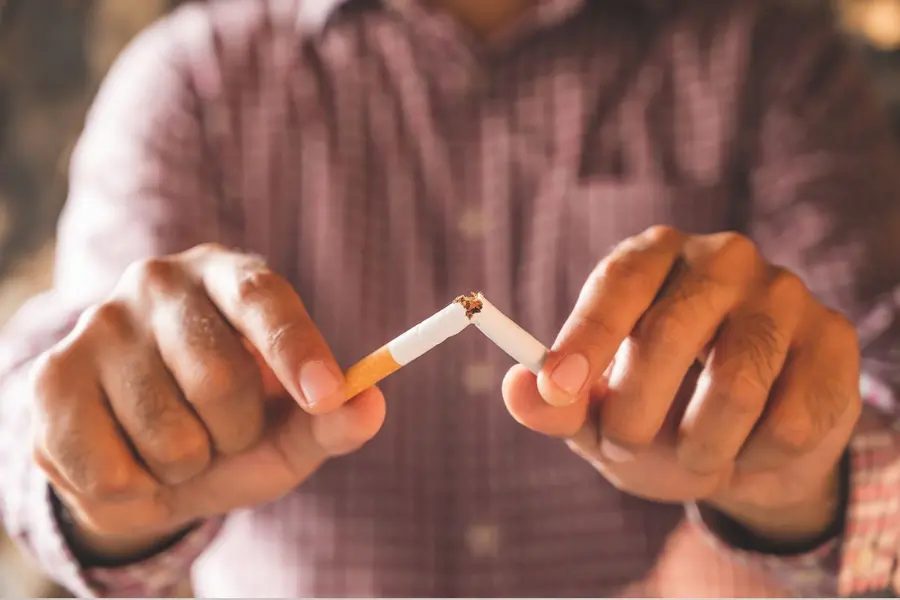 പുകവലി എത്രനേരത്തെ നിർത്തുന്നോ, അത്രത്തോളം ഡിമെൻഷ്യ സാധ്യതയും കുറയും; കരുതൽ വേണമെന്ന് പഠനം
