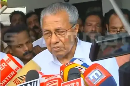 ഇ.ഡി ഈ റെയ്ഡ് ആഗ്രഹിക്കാൻ തുടങ്ങിയിട്ട് ഏറെക്കാലമായി, ഇതുകൊണ്ടൊന്നും സിപിഎം തളരില്ല- പിണറായി