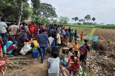Bengal identifies 2,000 illegal infiltrators; 63 in Murshidabad, 9 in Malda holding centres
