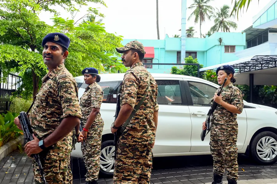 വീണയിൽ ഒതുങ്ങില്ല, അന്വേഷണം മന്ത്രിമാരിലേക്കും നീളുമോ? മുഖ്യമന്ത്രിക്ക് മൗനം, പണം പോയവഴി തേടി ED