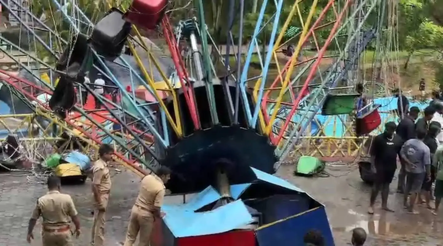 തകർന്നുവീണ ജയിൻ്റ് വീല്‍