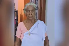 എൺപതുകാരിയെ കൊന്ന് കായലിൽ താഴ്ത്തിയത് അയൽവാസി; ക്രൂരത സ്വർണവും പണവും കവരാൻ; 50-കാരൻ അറസ്റ്റിൽ