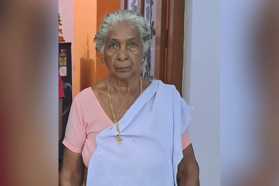 എൺപതുകാരിയെ കൊന്ന് കായലിൽ താഴ്ത്തിയത് അയൽവാസി; ക്രൂരത സ്വർണവും പണവും കവരാൻ; 50-കാരൻ അറസ്റ്റിൽ