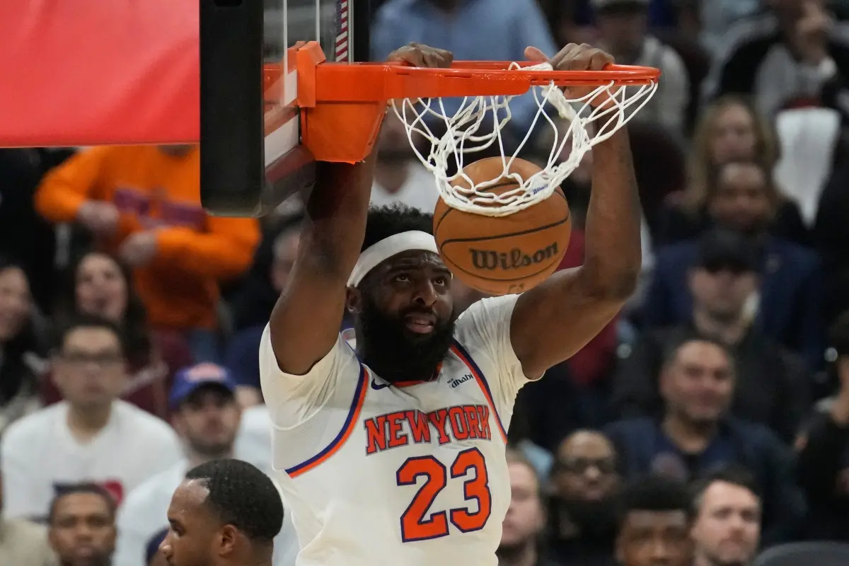 File: New York Knicks center Mitchell Robinson | Photo: AP