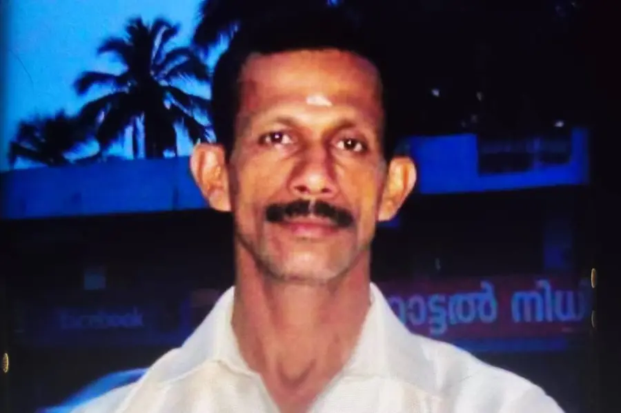 കാട്ടാന ആക്രമണത്തിൽ ഗൃഹനാഥൻ കൊല്ലപ്പെട്ടു; സംഭവം ആനയെ തുരത്താൻ ശ്രമിക്കുന്നതിനിടെ