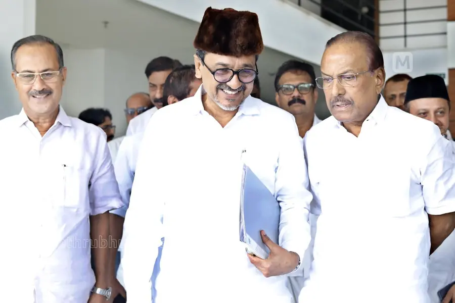 മന്ത്രിമാരുടെ പേഴ്സണൽ സ്റ്റാഫ്; 150 പേരുടെ പട്ടിക തയ്യാറാക്കി ലീഗ്, തീരുമാനമെടുക്കാൻ നിർദേശം
