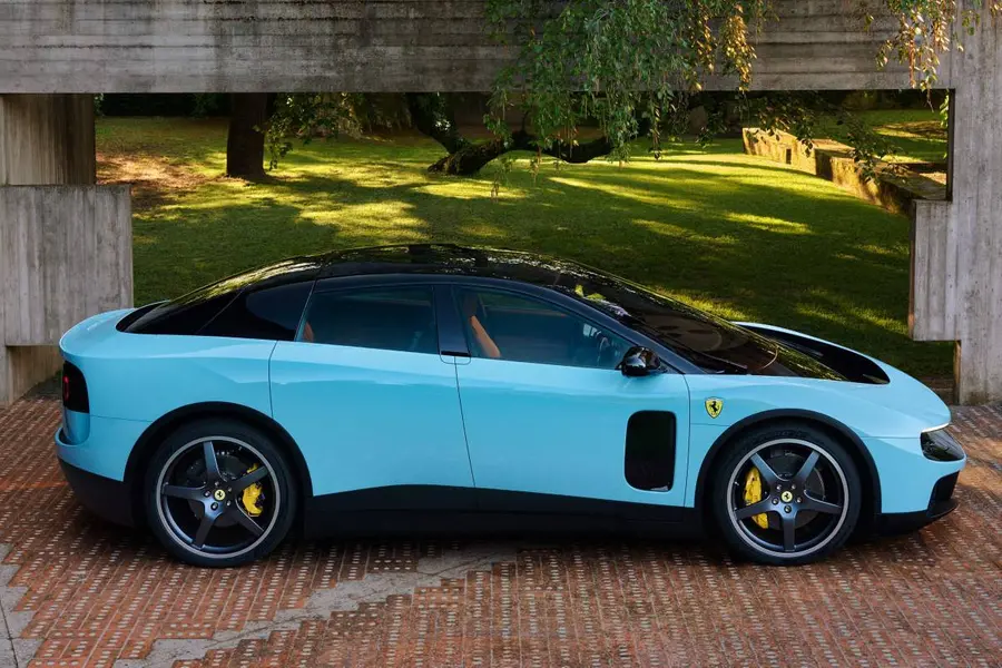 Ferrari Luce