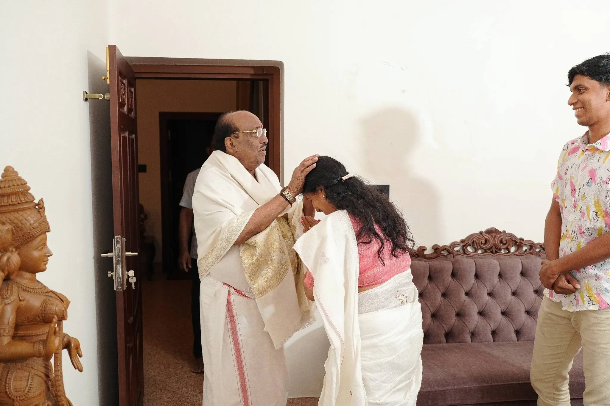 Photo: facebook.com/V.K.Natesan