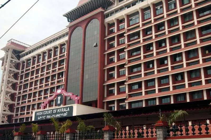 മെഡിക്കൽ വിദ്യാർഥികളുടെ പ്രശ്നങ്ങൾ പഠിക്കണം: കമ്മിഷൻ വേണമെന്ന് ഹൈക്കോടതി