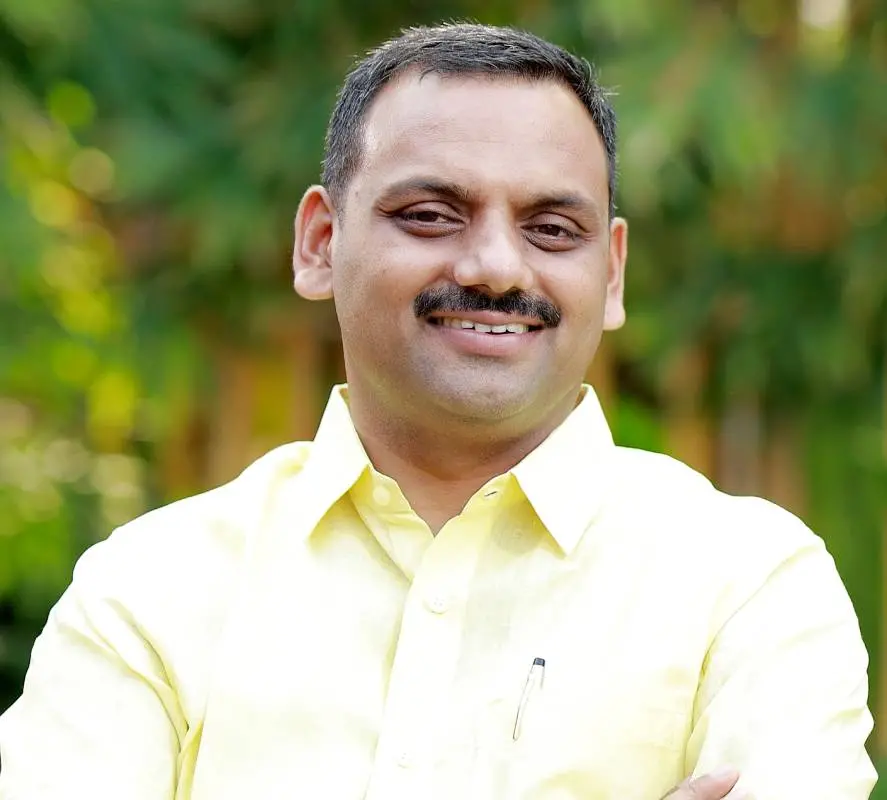 https://img.mathrubhumi.com/view/acePublic/alias/contentid/1rirl82mxotauouby94/0/dean-kuriakose-5-1-jpg.webp?$p=f162f31&f=16:9&w=1080&q=0.8