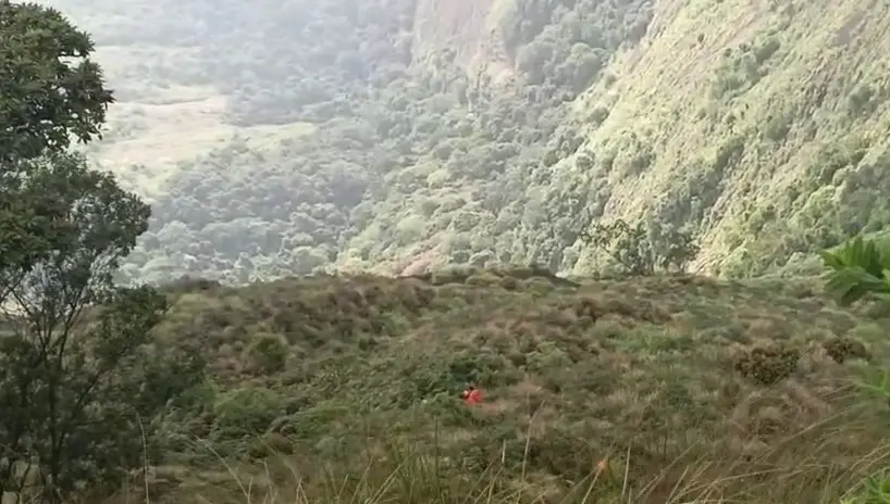 രക്ഷാപ്രവർത്തനത്തിൽ നിന്ന്