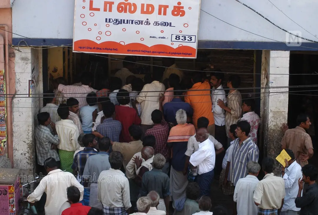 File Photo: A scene from TASMAC liquor outlet in Chennai.