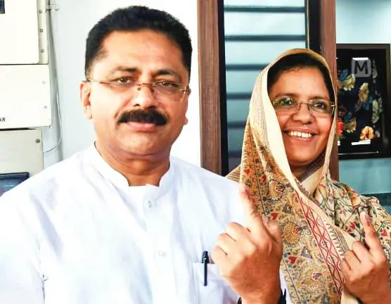 കെ.ടി. ജലീലും ഭാര്യ ഫാത്തിമയും | Photo: Mathrubhumi