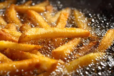 Why your homemade fries never taste as crispy as restaurant fries
