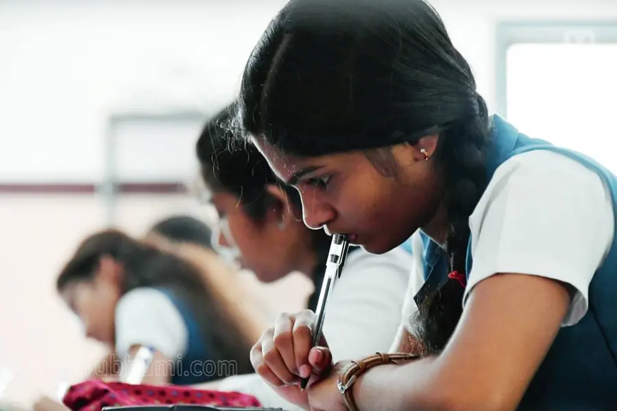 പാഠം തീരുംമുൻപേ വിദ്യാർഥികൾ പാദവർഷപ്പരീക്ഷ എഴുതേണ്ടിവരും