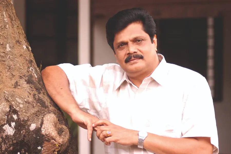 കയ്യെത്തും ദൂരെ വന്നുനിന്ന് മോഹിപ്പിച്ചു കടന്നുകളഞ്ഞ 'സ്വപ്നസുന്ദരി'യെ പ്രേംപ്രകാശ് എങ്ങനെ മറക്കാൻ?