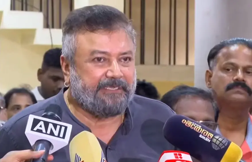 ജയറാം മാധ്യമങ്ങളോട് സംസാരിക്കുന്നു | Photo: Mathrubhumi News