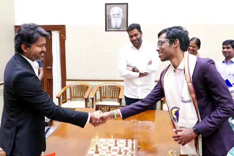 vijay R Praggnanandhaa