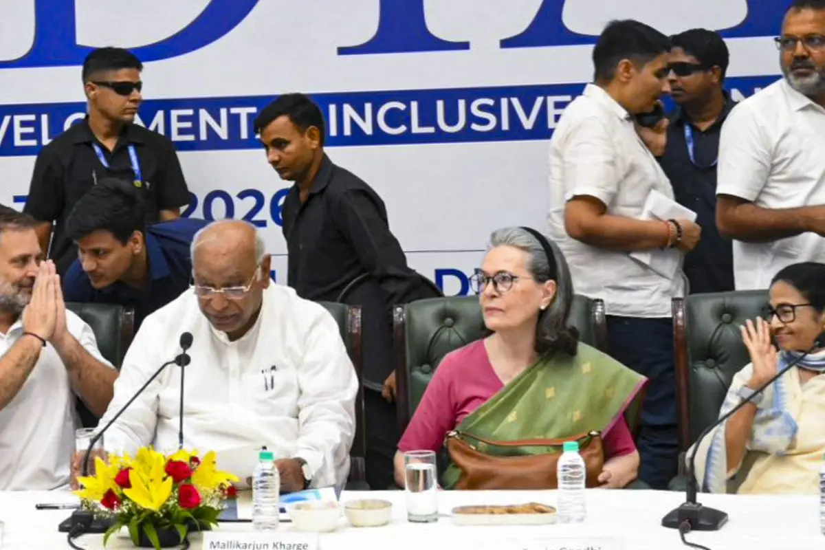 Lok Sabha LoP Rahul Gandhi, Congress President Mallikarjun Kharge, party MP Sonia Gandhi, TMC supremo Mamata Banerjee and others during the INDIA bloc meeting, in New Delhi. (@AITCofficial/X via PTI Photo)