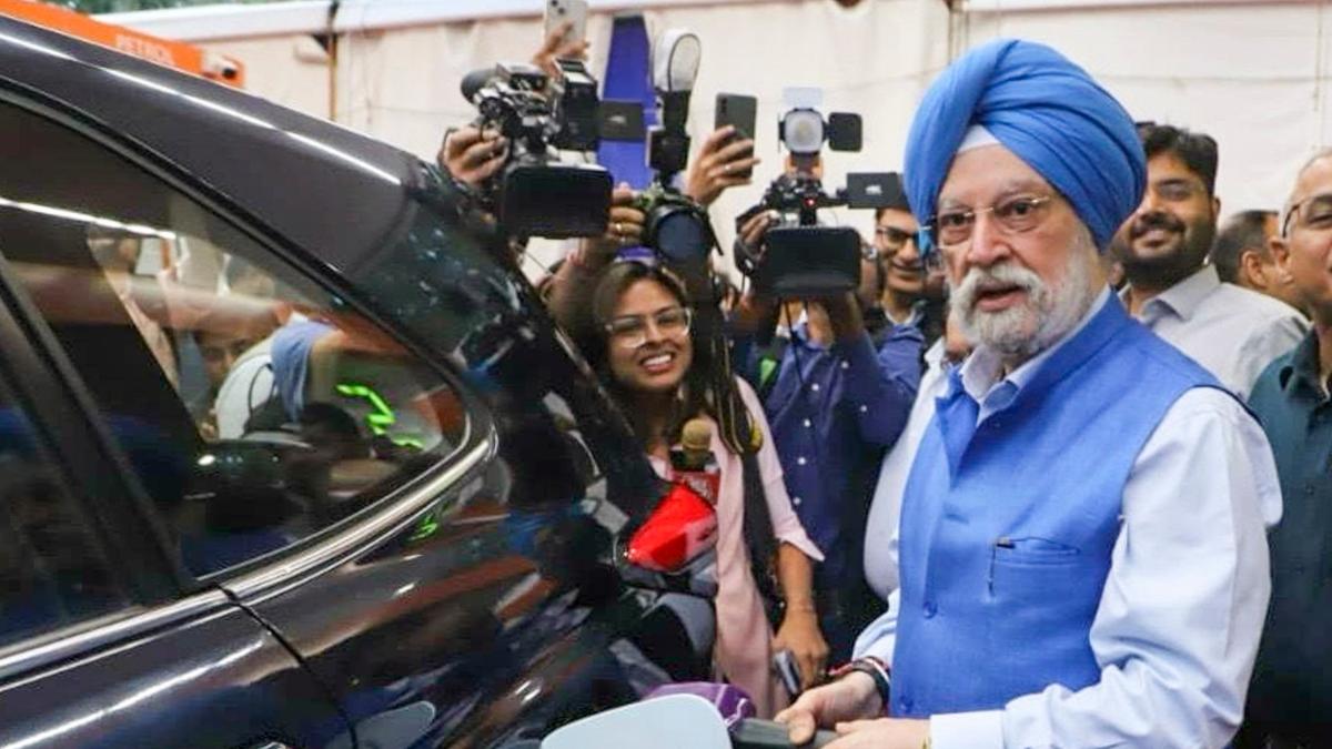 ‘76 days of fuel’: Hardeep Puri outlines India's energy cushion amid Hormuz concerns