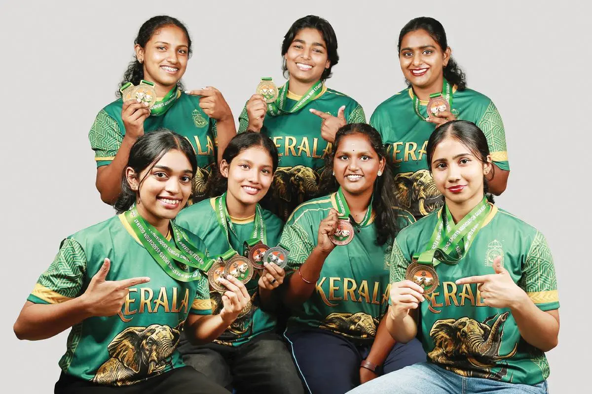 ദേശീയ പഞ്ചഗുസ്തി വനിതാ ടീമിലേക്ക് ഇടംനേടിയ വയനാട്ടിൽനിന്നുള്ള താരങ്ങൾ