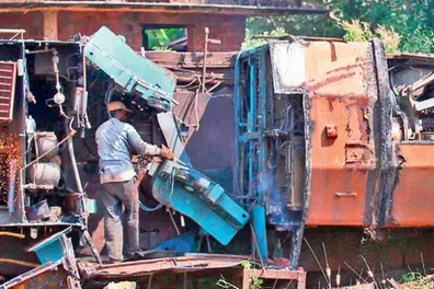 Indian Railways strikes gold in scrap metal sales, generating ₹6,813 crore last year