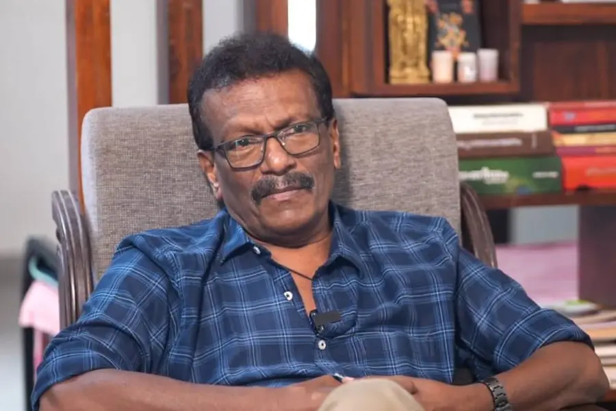 ‘13 ഇടത്ത് തോൽപ്പിച്ചുവെന്ന് പറഞ്ഞു; നാട്ടുകാർ അറിയട്ടെ, എല്ലാം തുറന്നെഴുതണമെന്ന് വിഎസ് നിർദേശിച്ചു’