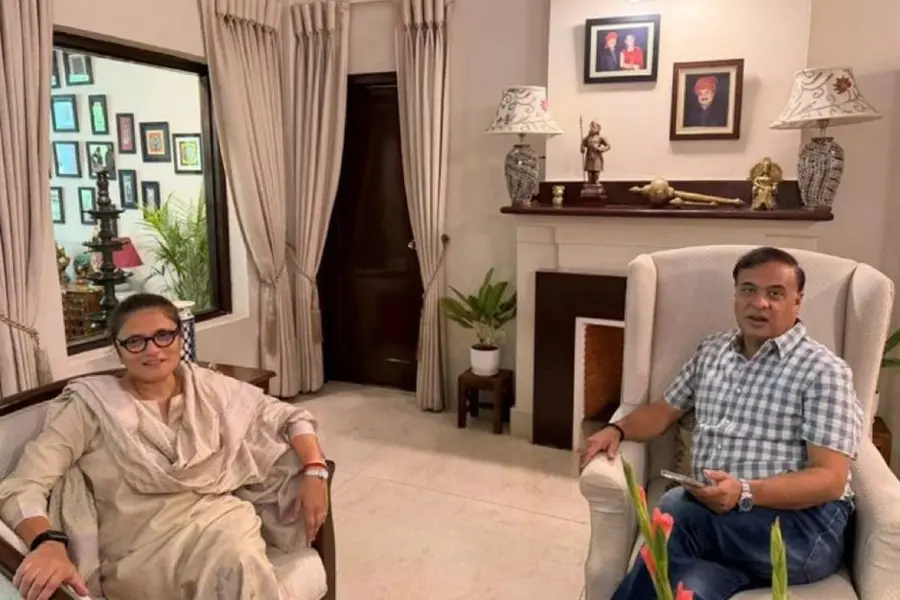 സുഷ്മിത ദേവ് ബിജെപിയിലേക്കോ? രാജിക്ക് പിന്നാലെ ഹിമന്ത ബിശ്വ ശർമയുമായി കൂടിക്കാഴ്ച