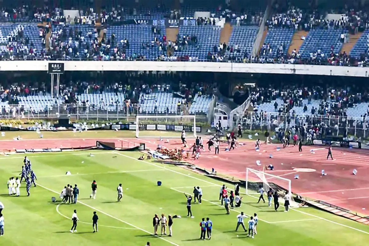 Angry fans enter the field area as they vandalise the Salt Lake Stadium, alleging poor management during Argentine footballer Lionel Messi's G.O.A.T India Tour 2025 in Kolkata. | File Photo: ANI