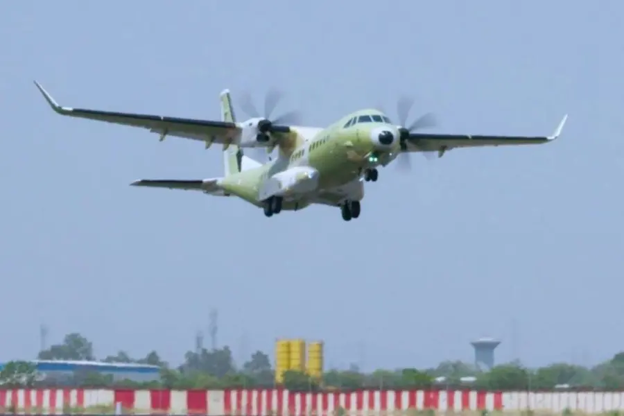 ആദ്യ 'മെയ്ഡ് ഇൻ ഇന്ത്യ' C-295 സൈനിക വിമാനം കന്നി പരീക്ഷണ പറക്കൽ പൂർത്തിയാക്കി