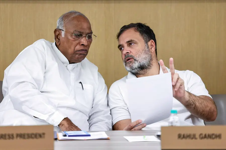 കേന്ദ്രസർക്കാരിനെതിരേ മൂന്നുമാസത്തെ ദേശവ്യാപക പ്രചാരണത്തിന് കോൺഗ്രസ്