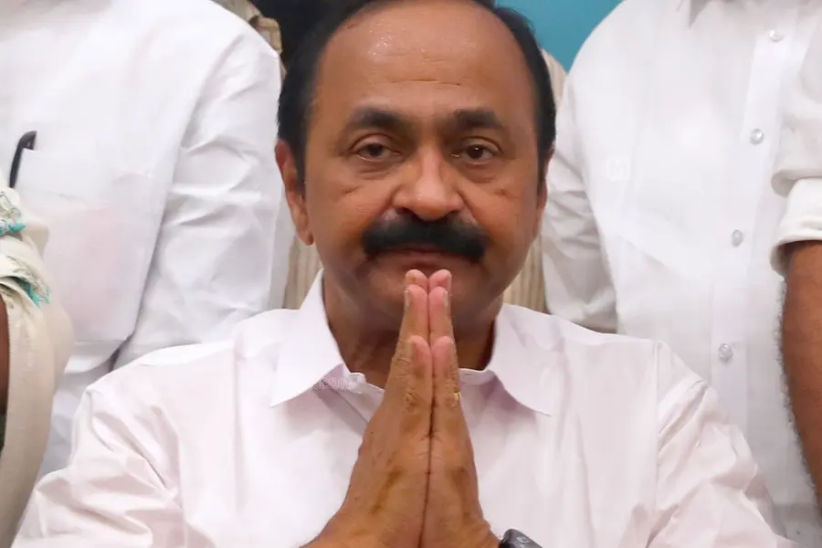 'സിപിഐ LC അംഗവും AILU അംഗവും'; അഭിഭാഷക പട്ടികയ്ക്കെതിരെ സർക്കാരിലേക്ക് പരാതി പ്രവാഹം