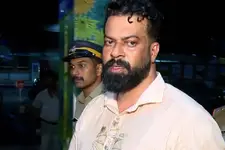 കൊലപാതകത്തിനും കലാപത്തിനും ശ്രമം, ഭീഷണിപ്പെടുത്തിയതിനും കേസ്; BJP കൗൺസിലർ സുഗതനെതിരേ 19 കേസുകൾ