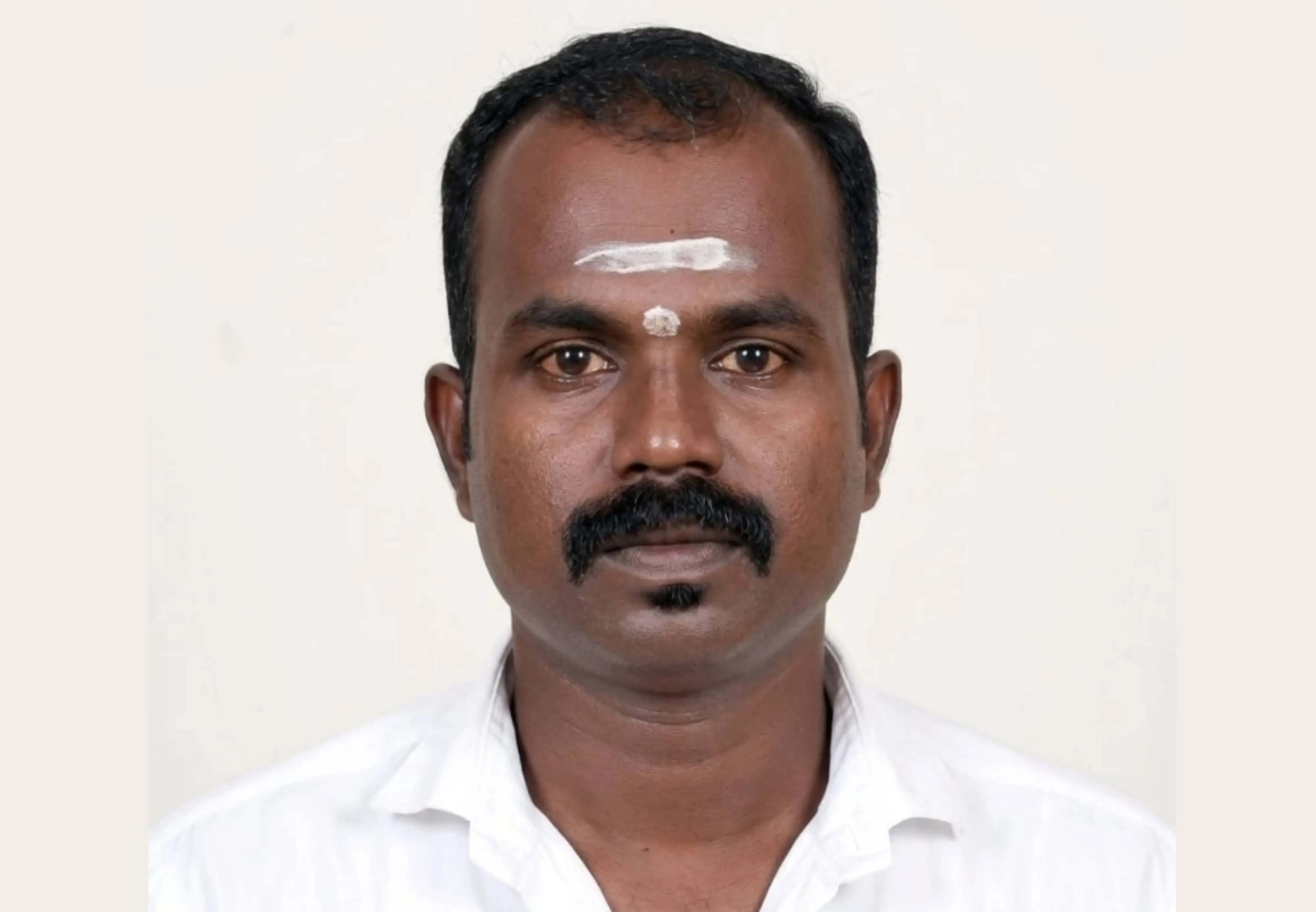 മനോജ്