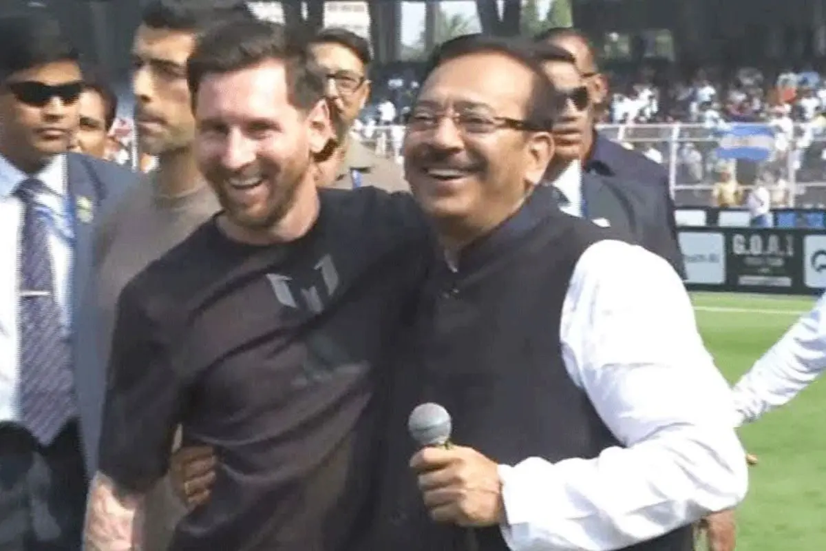 Former West Bengal Sports Minister Arup Biswas posing with football icon Lionel Messi during the Argentine star's visit to Kolkata's Yuva Bharati Krirangan. (Photo: ANI)