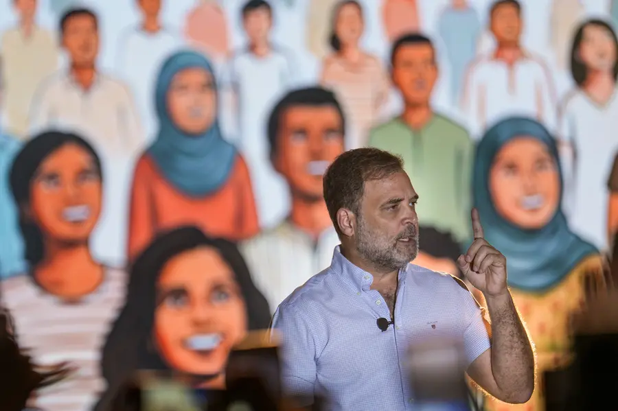 ഇന്ത്യൻ വിദ്യാഭ്യാസ സമ്പ്രദായം കുട്ടികളുടെ മേൽ സമ്മർദം ചെലുത്തുന്നു, അവരെ തകർക്കുന്നു- രാഹുൽ ഗാന്ധി