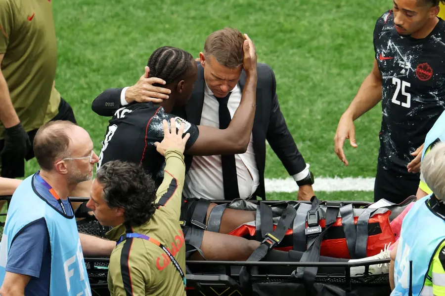 Isma l Kon Injury Update Canadian Midfielder Stretchered Off Vs Qatar isma-l-kon-injury-update-canadian-midfielder-stretchered-off-vs-qatar