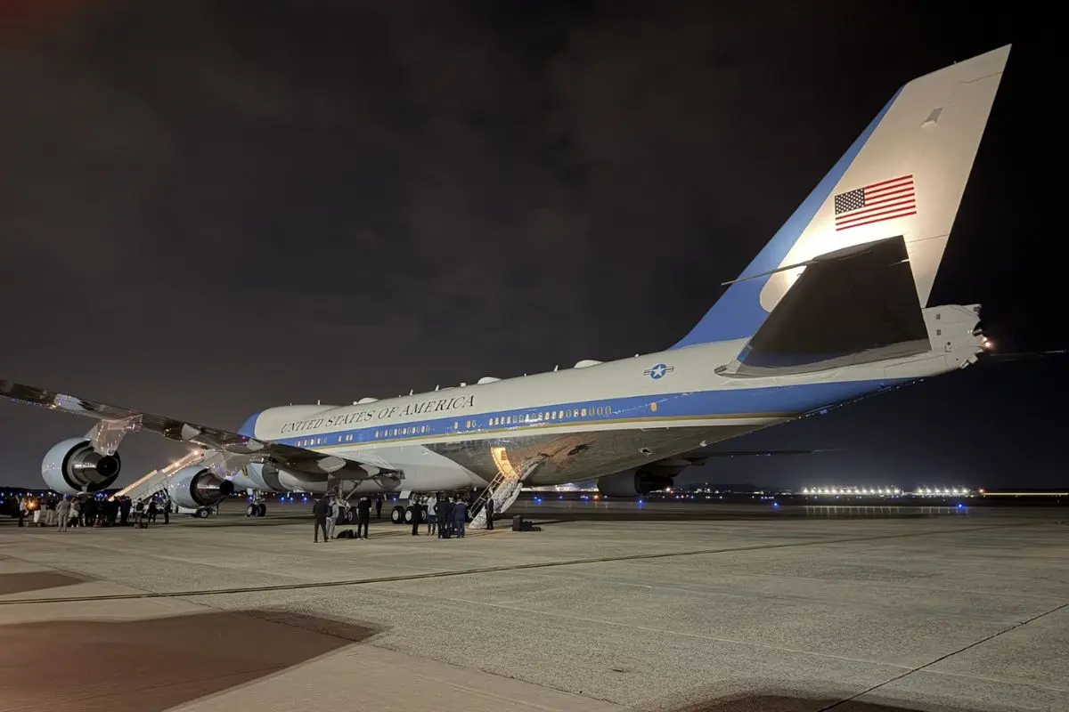 Air Force One flight