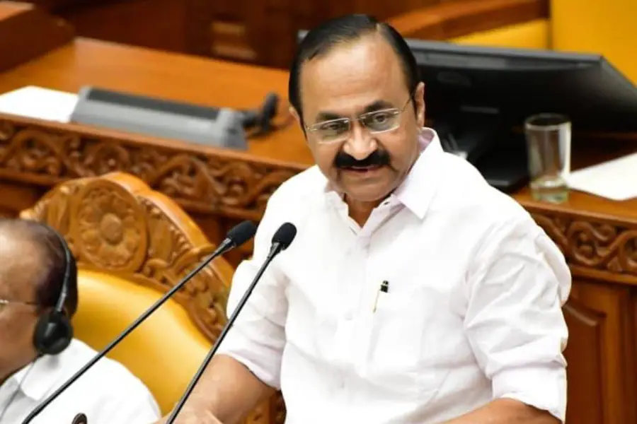 ക്ഷേമമില്ല, വികസനവഴിയേ; കന്നി ബജറ്റിൽ നികുതി ഭാരമില്ല