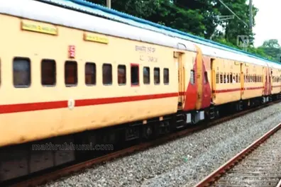 Bizarre robbery: TN Man blocks signal with shirt to stop train, snatches gold chain, gets caught