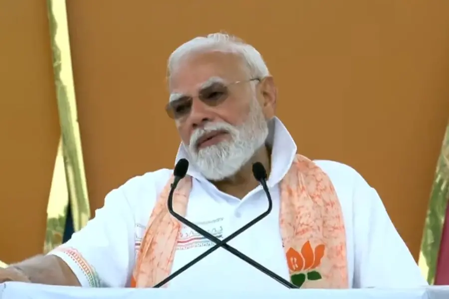 PM Modi delivers speech in Kolkata