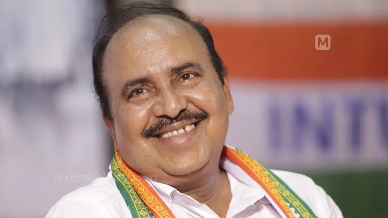 ആർ. ചന്ദ്രശേഖരൻ ചിത്രം ശ്രീകേഷ് എസ്., മാതൃഭൂമി