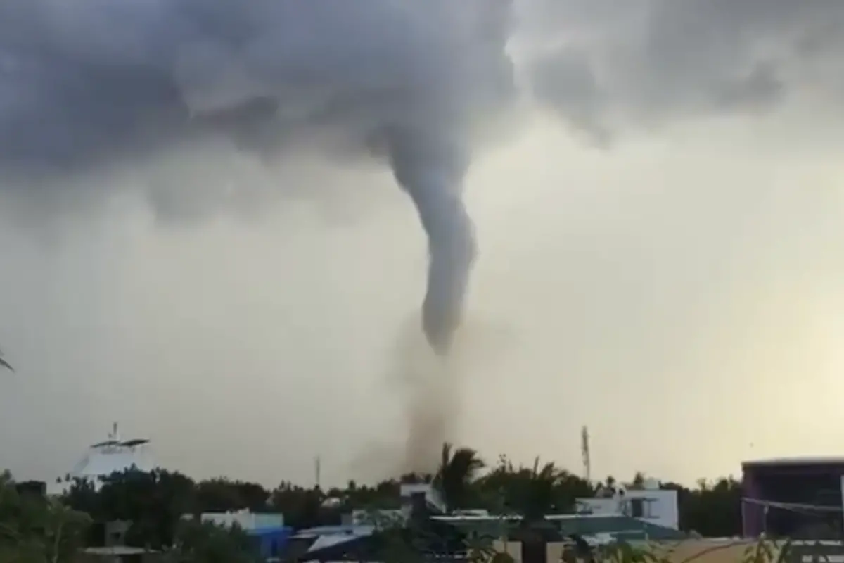 Funnel cloud seen over Thoothukudi