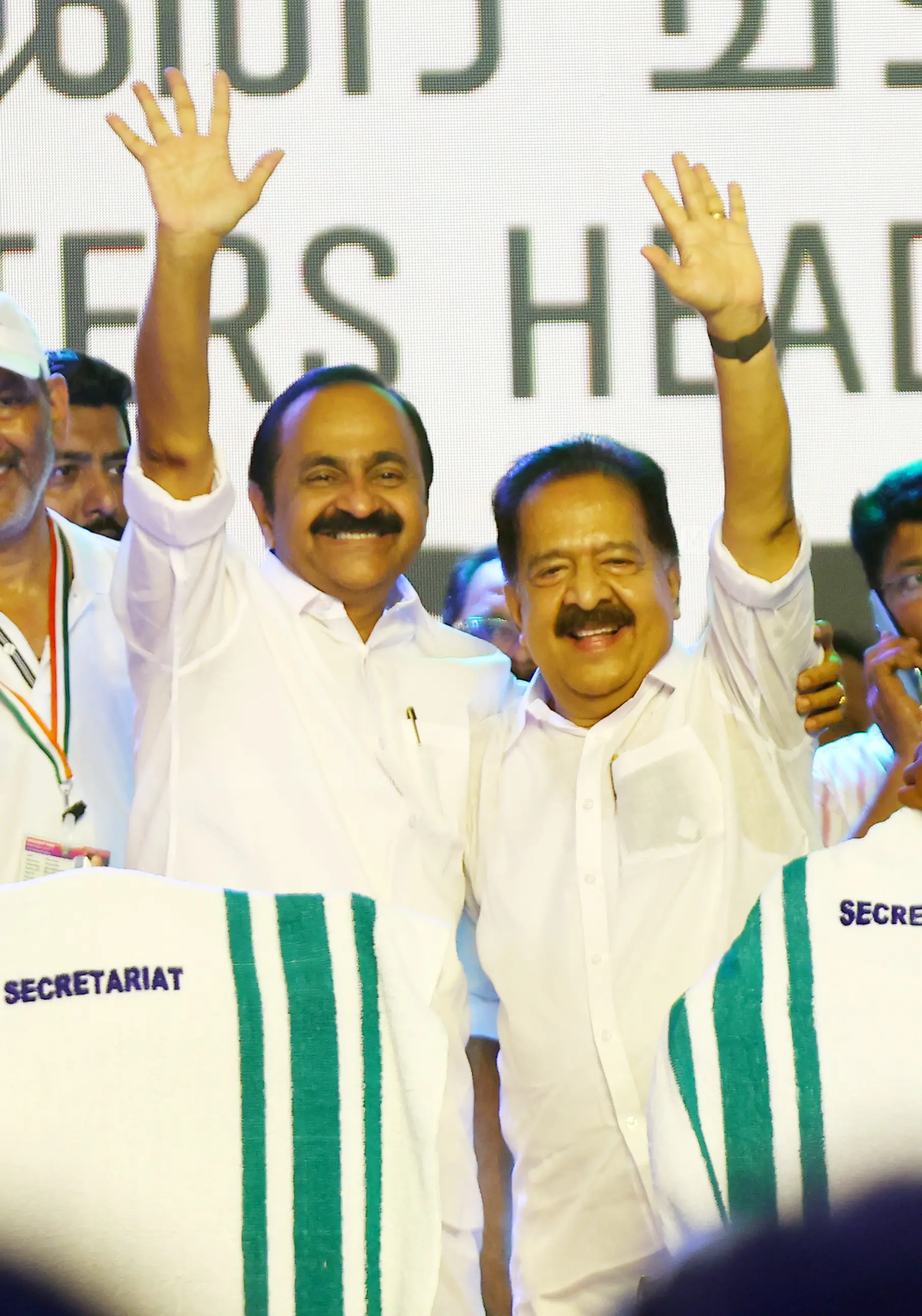 വി.ഡി. സതീശൻ, രമേശ് ചെന്നിത്തല | Photo: C Biju/Mathrubhumi