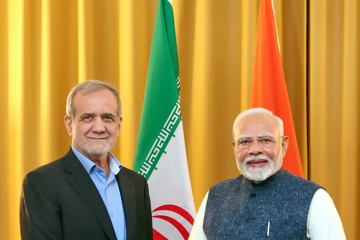 Iranian President Masoud Pezeshkian and Indian Prime Minister Narendra Modi